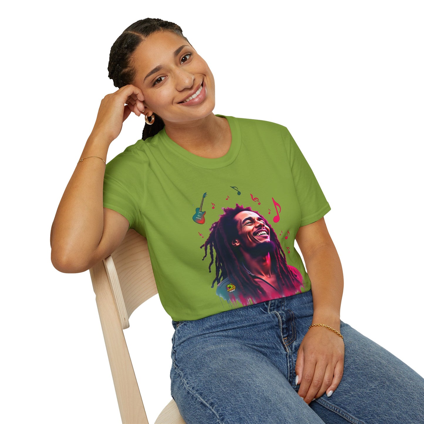 Revolution - Bob Marley T-Shirt - Vibrant Rasta Revolution - custom-made. limited stock. Order yours now and stand out with this exclusive piece!