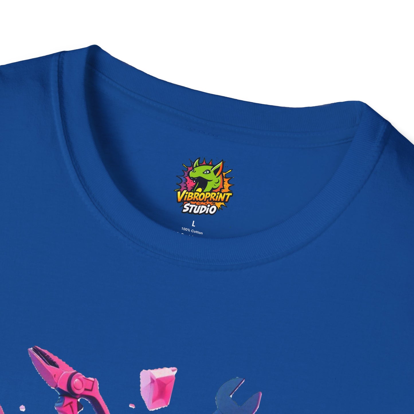 Roblox T-Shirt - Robloxian Hero