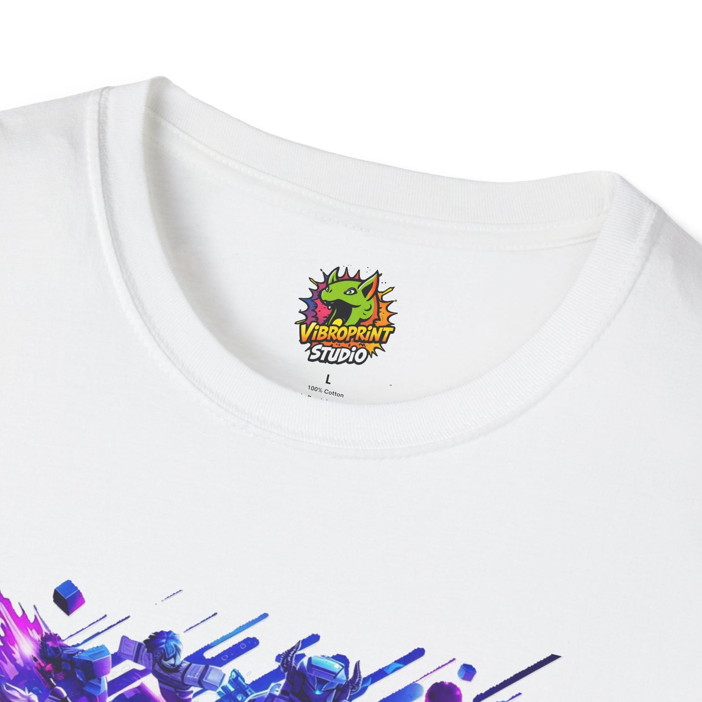 T-Shirt - Roblox T-Shirt - Gamer's Quest - premium material. perfect gift idea. Order yours now and stand out with this exclusive piece!