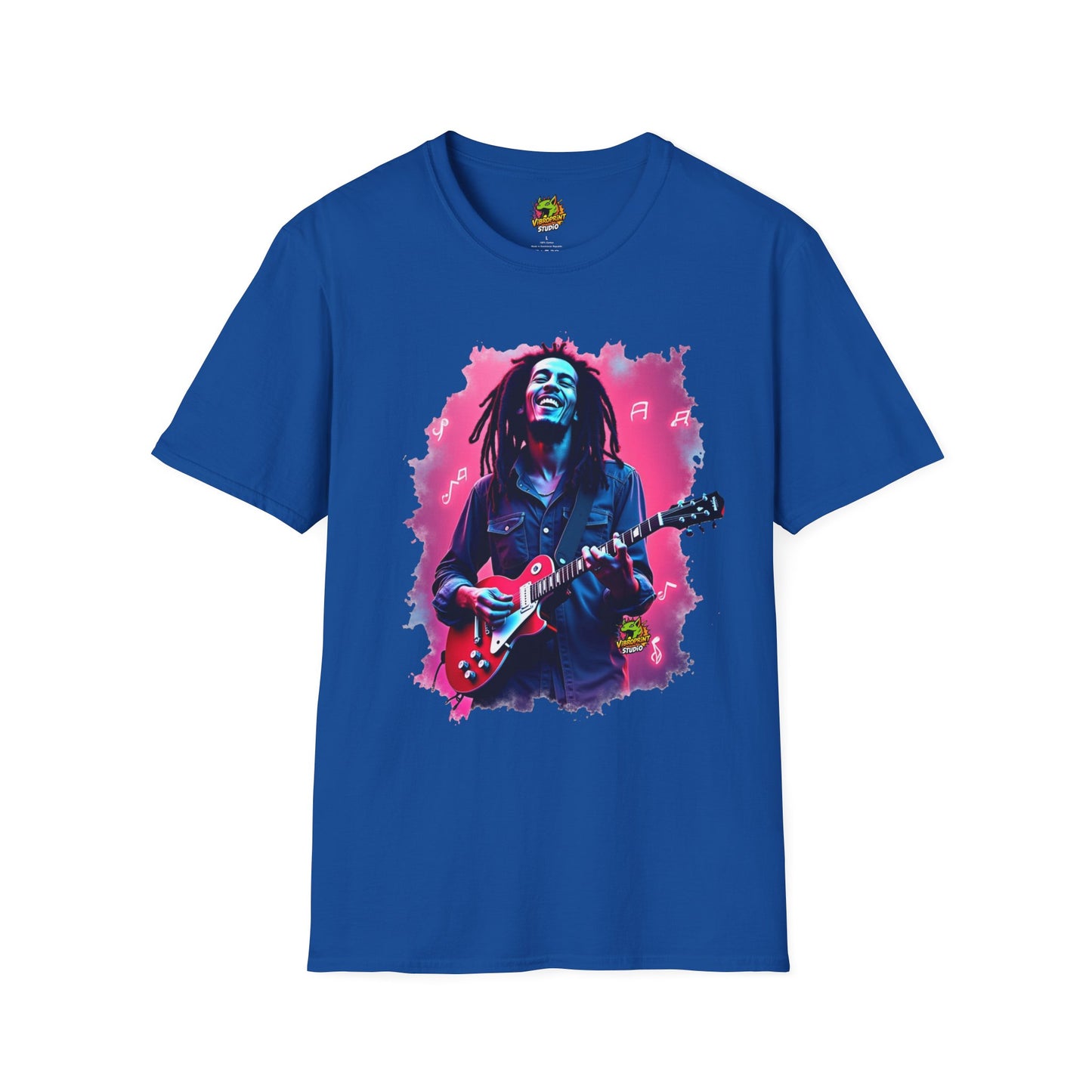 - - Bob Marley T-Shirt - Spirit of Jamaica - custom-made. limited stock. Order yours now and stand out with this exclusive piece!