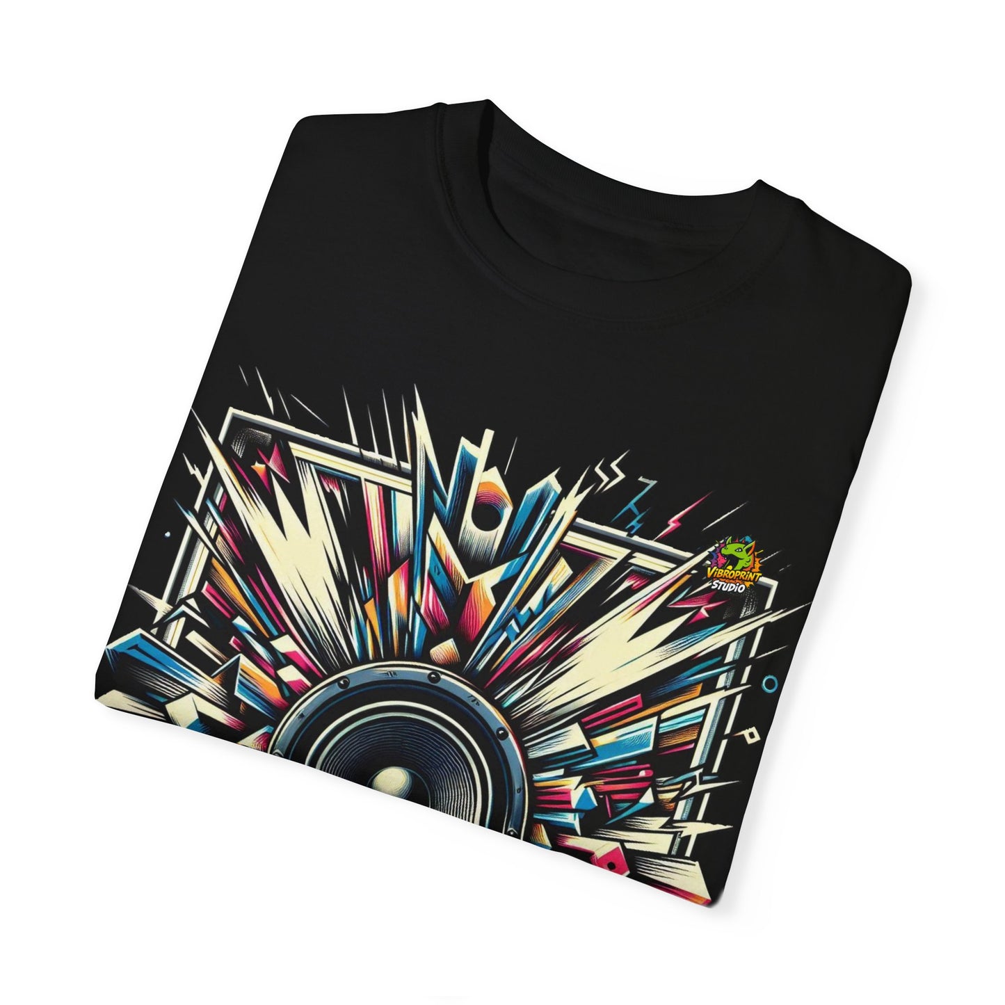 Rapper - Booming Sound Waves & Hip-Hop Beats Rapper Merch | Street Vibes T-Shirt - custom-made. perfect gift idea. Order yours now and stand out with this exclusive piece!