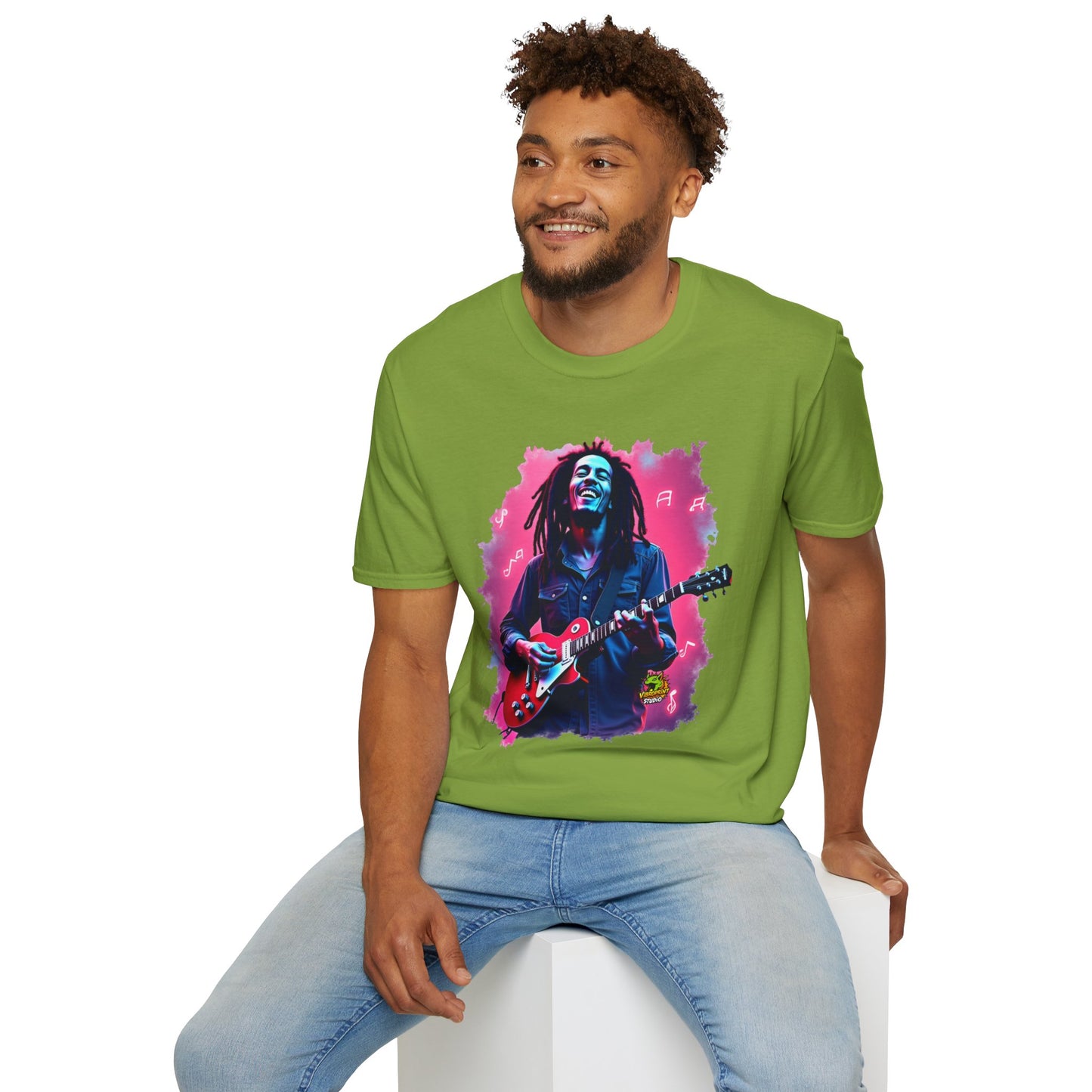 Jamaica - Bob Marley T-Shirt - Spirit of Jamaica - custom-made. perfect gift idea. Order yours now and stand out with this exclusive piece!