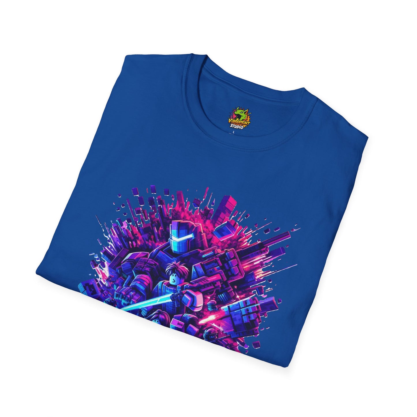 Blocky - Roblox T-Shirt - Blocky Universe - custom-made. perfect gift idea. Order yours now and stand out with this exclusive piece!