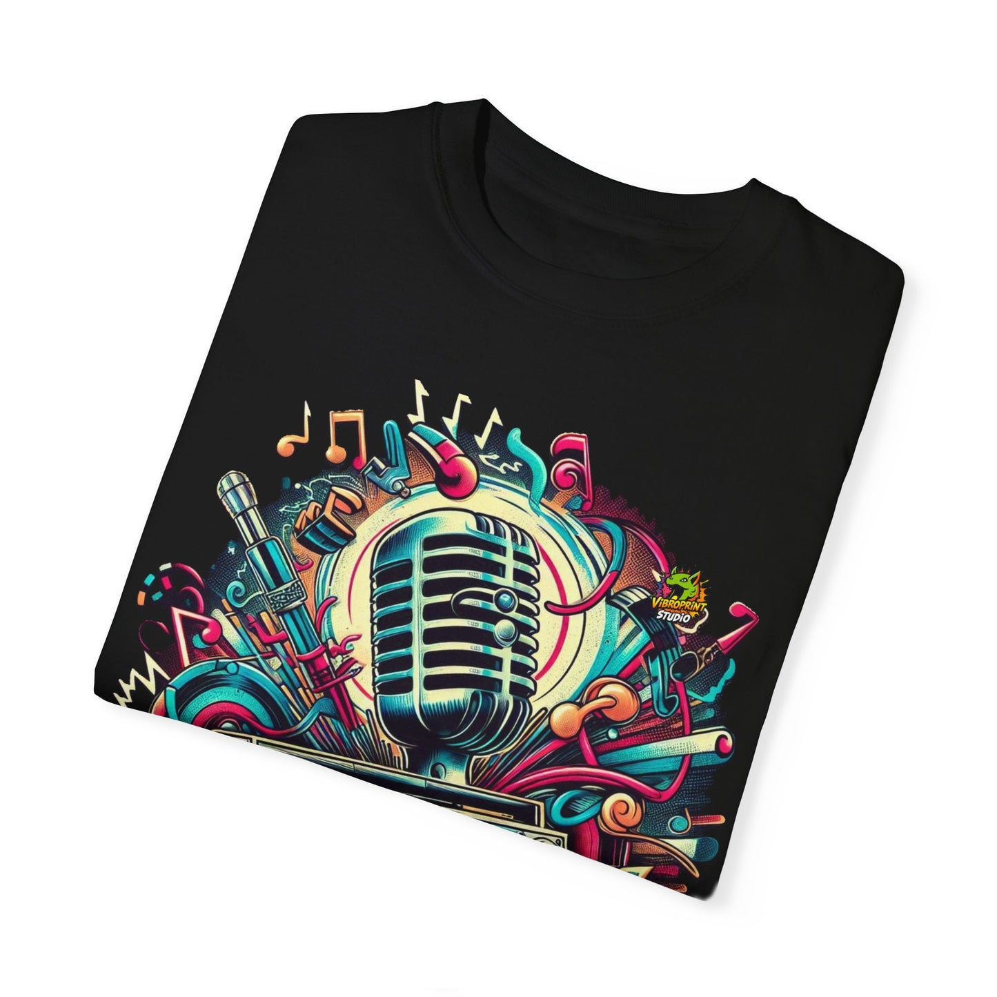 | - Rapper Merch Microphone & Boombox Design | Old-School Hip-Hop T-Shirt - custom-made. perfect gift idea. Order yours now and stand out with this exclusive piece!