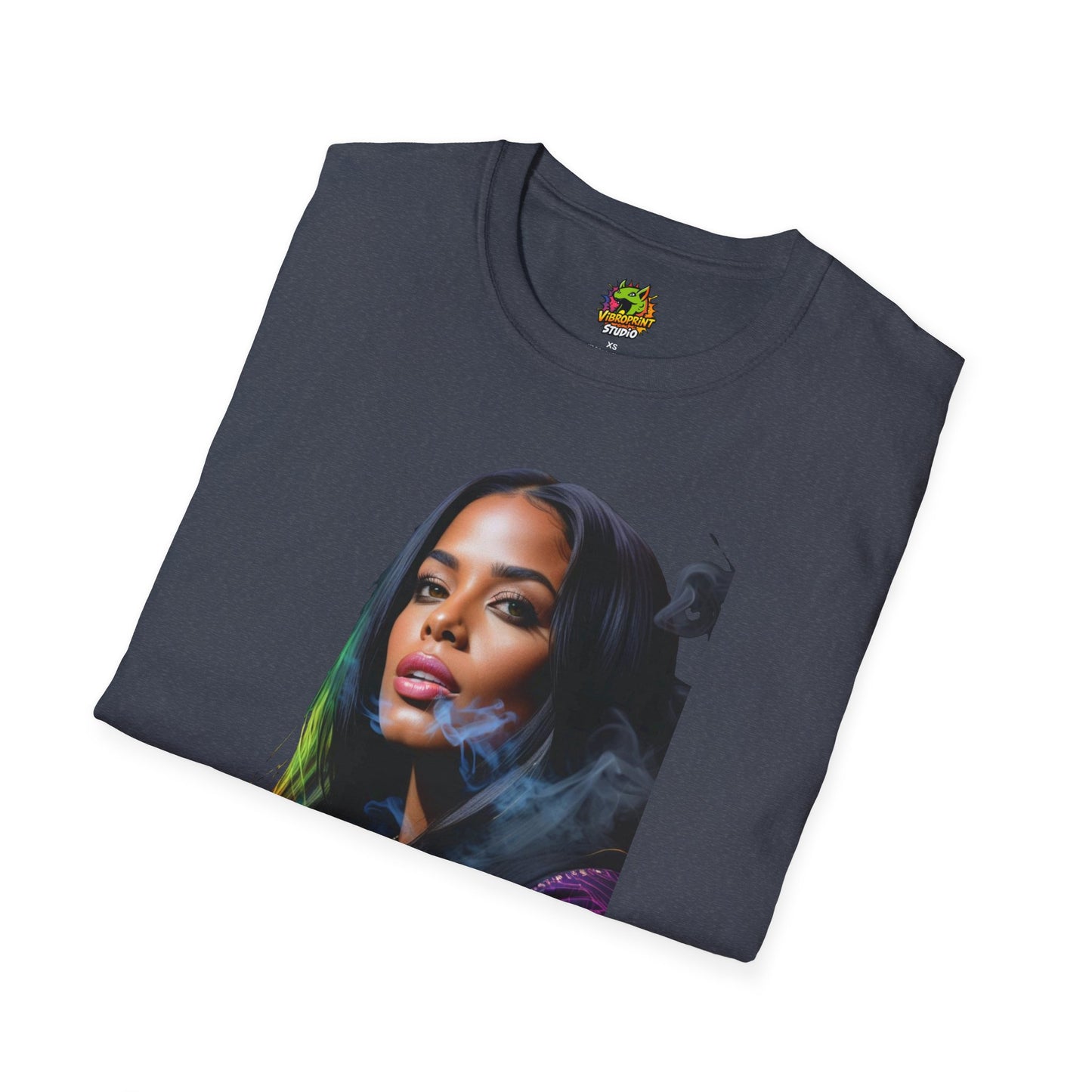 Memorial - Aaliyah shirt | Tribute to the Queen of Urban Pop | Memorial R&B Portrait Tee - custom-made. limited stock. Order yours now and stand out with this exclusive piece!