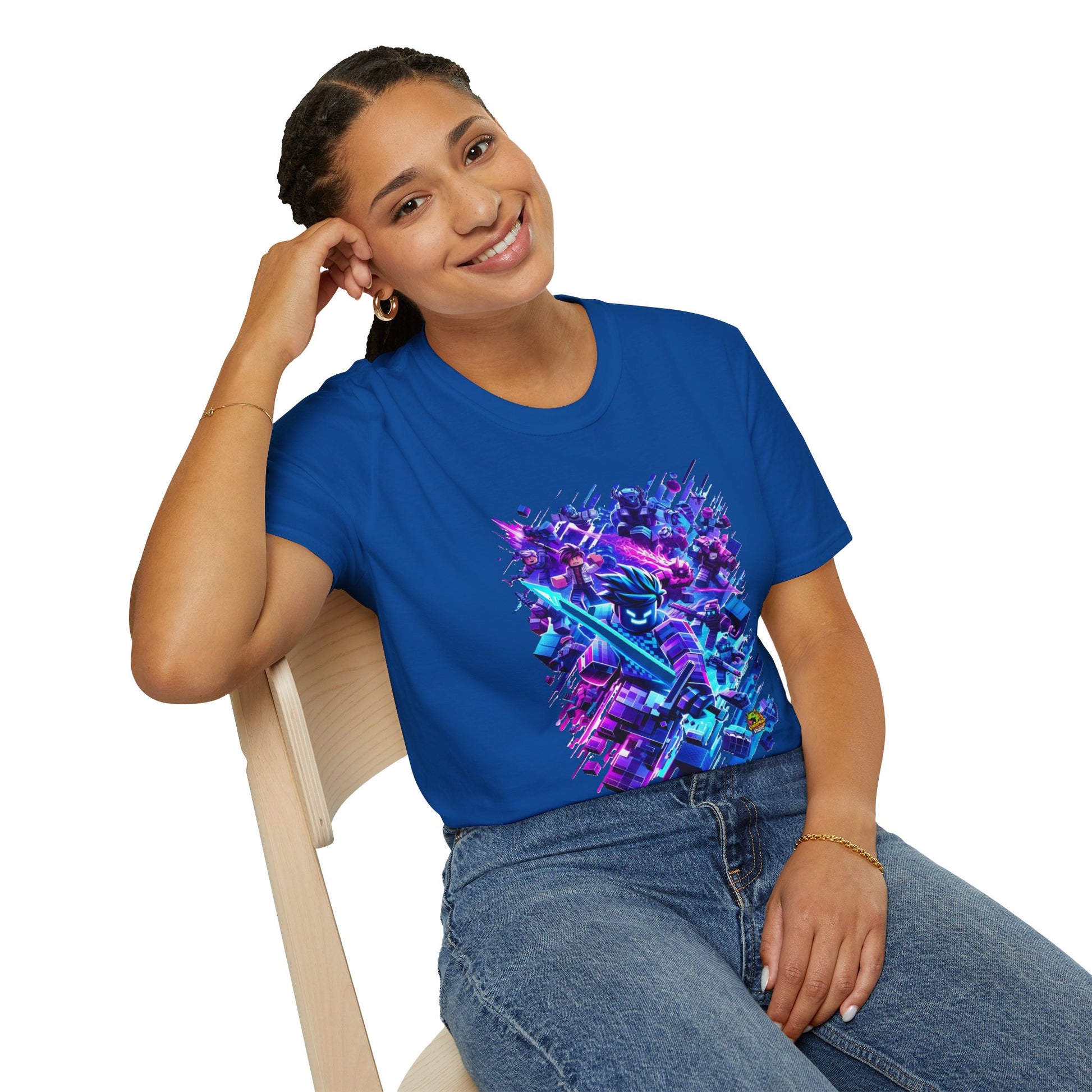 T-Shirt - Roblox T-Shirt - Gamer's Quest - custom-made. perfect gift idea. Order yours now and stand out with this exclusive piece!