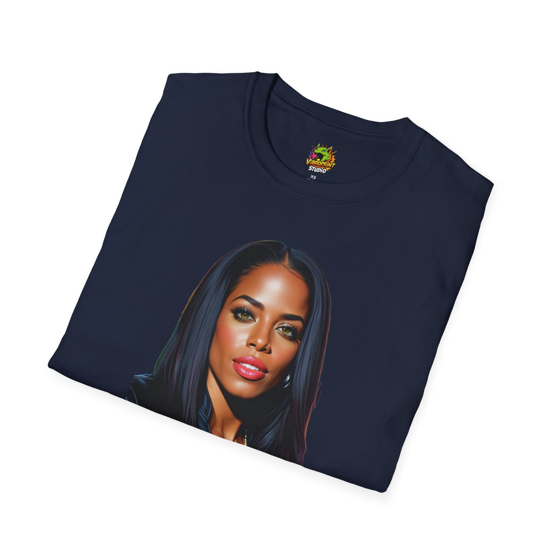 Tribute - Aaliyah shirt | Memorial Tribute to a Music Legend | Celebrating the Princess of R&B - custom-made. limited stock. Order yours now and stand out with this exclusive piece!