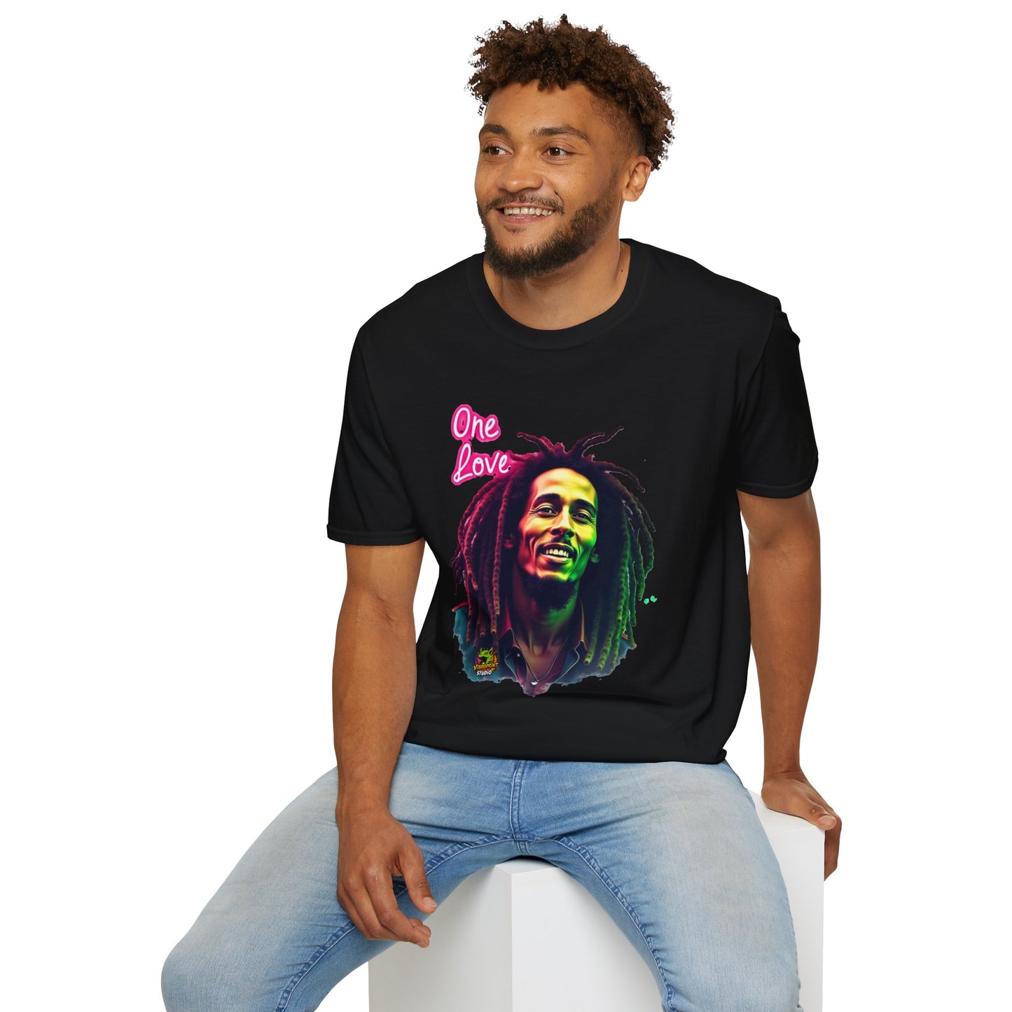 Judah - Bob Marley T-Shirt - Lion of Judah - premium material. perfect gift idea. Order yours now and stand out with this exclusive piece!