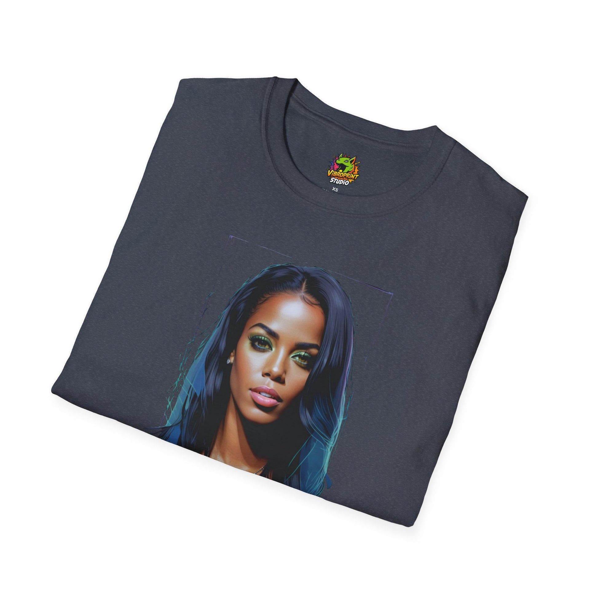 Queen - Aaliyah shirt | Tribute to the Queen of Urban Pop | Memorial T-Shirt for Fans - premium material. perfect gift idea. Order yours now and stand out with this exclusive piece!