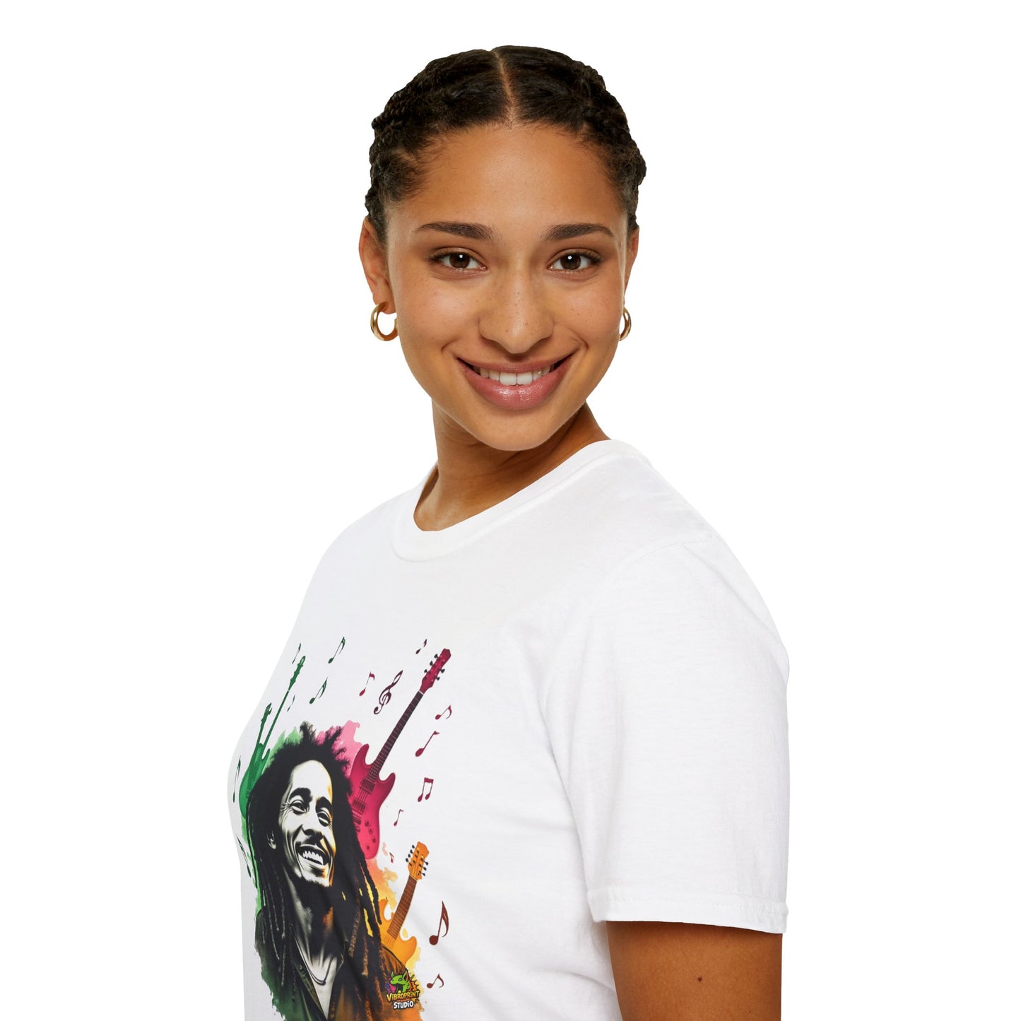 Icon - Bob Marley T-Shirt - Reggae Icon - custom-made. limited stock. Order yours now and stand out with this exclusive piece!