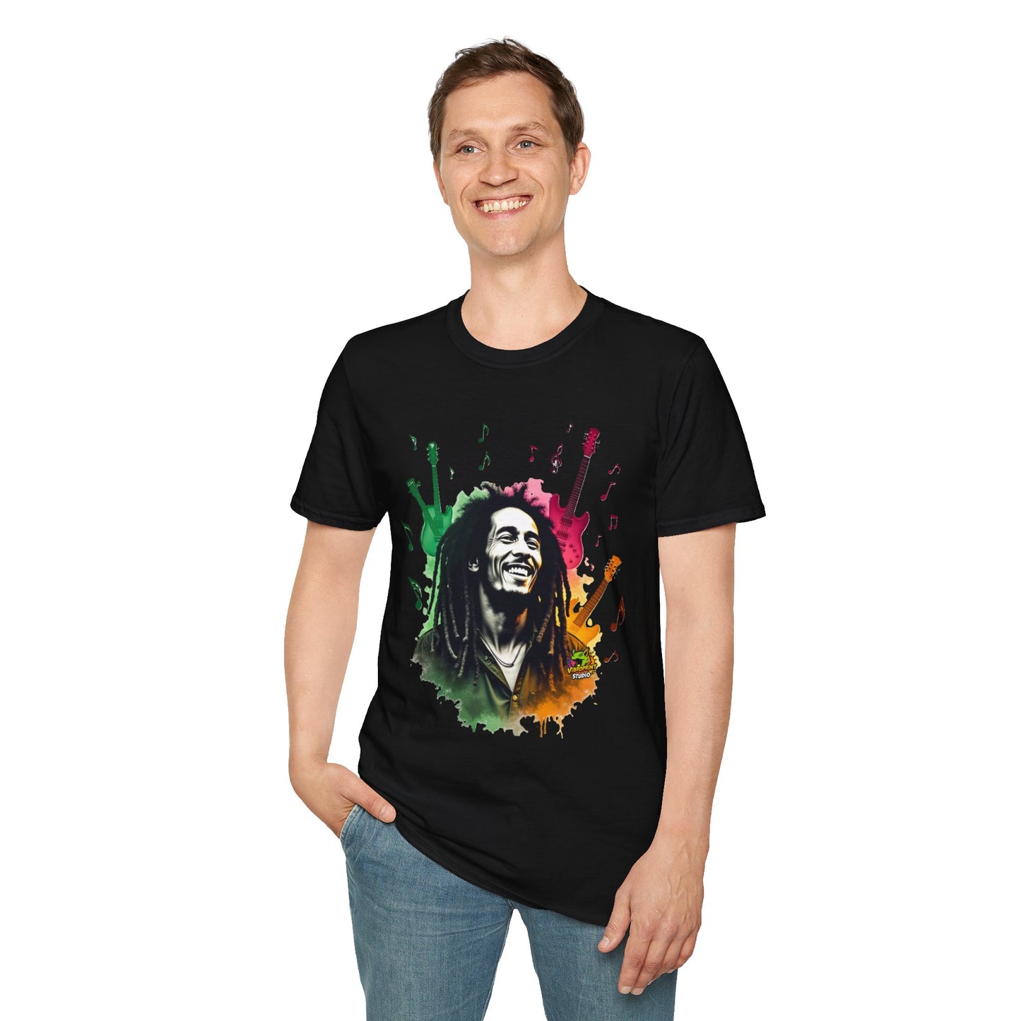 Bob - Bob Marley T-Shirt - Reggae Icon - custom-made. limited stock. Order yours now and stand out with this exclusive piece!