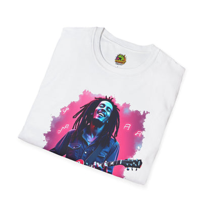 - - Bob Marley T-Shirt - Spirit of Jamaica - custom-made. perfect gift idea. Order yours now and stand out with this exclusive piece!