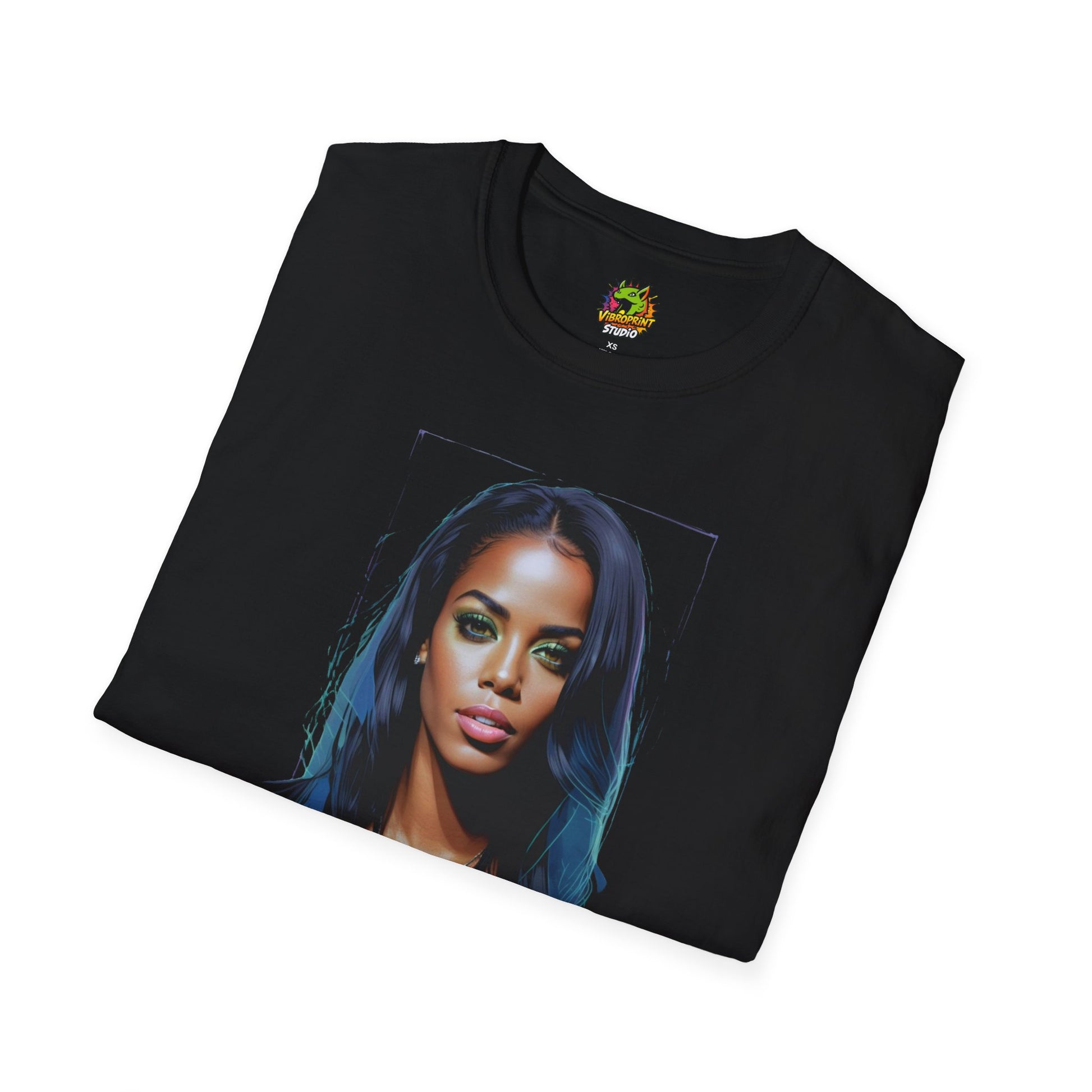 T-Shirt - Aaliyah shirt | Tribute to the Queen of Urban Pop | Memorial T-Shirt for Fans - custom-made. perfect gift idea. Order yours now and stand out with this exclusive piece!