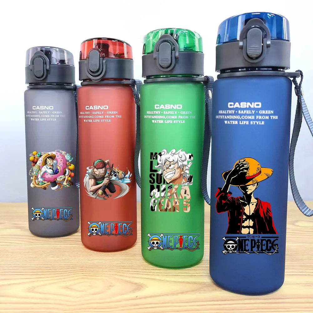 One Piece anime water bottle featuring Luffy and Nami, 560ml capacity