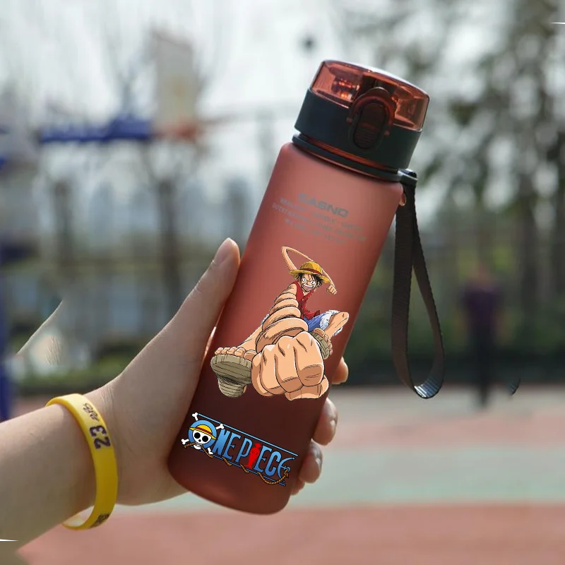 One Piece 560ml water bottle, Luffy & Nami design