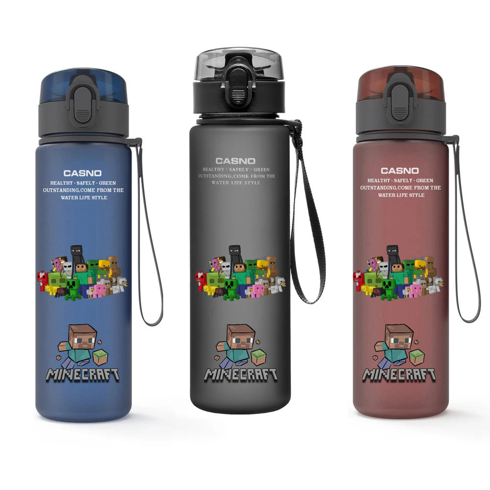 MINISO Minecraft water bottle, side view showing 560ML capacity.